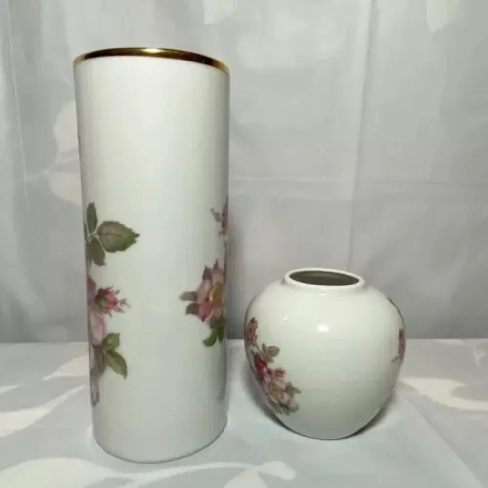 Gerold Porzellan Tettau Bavaria Painted Flower Vases Collectible 2 Piece Set Vtg